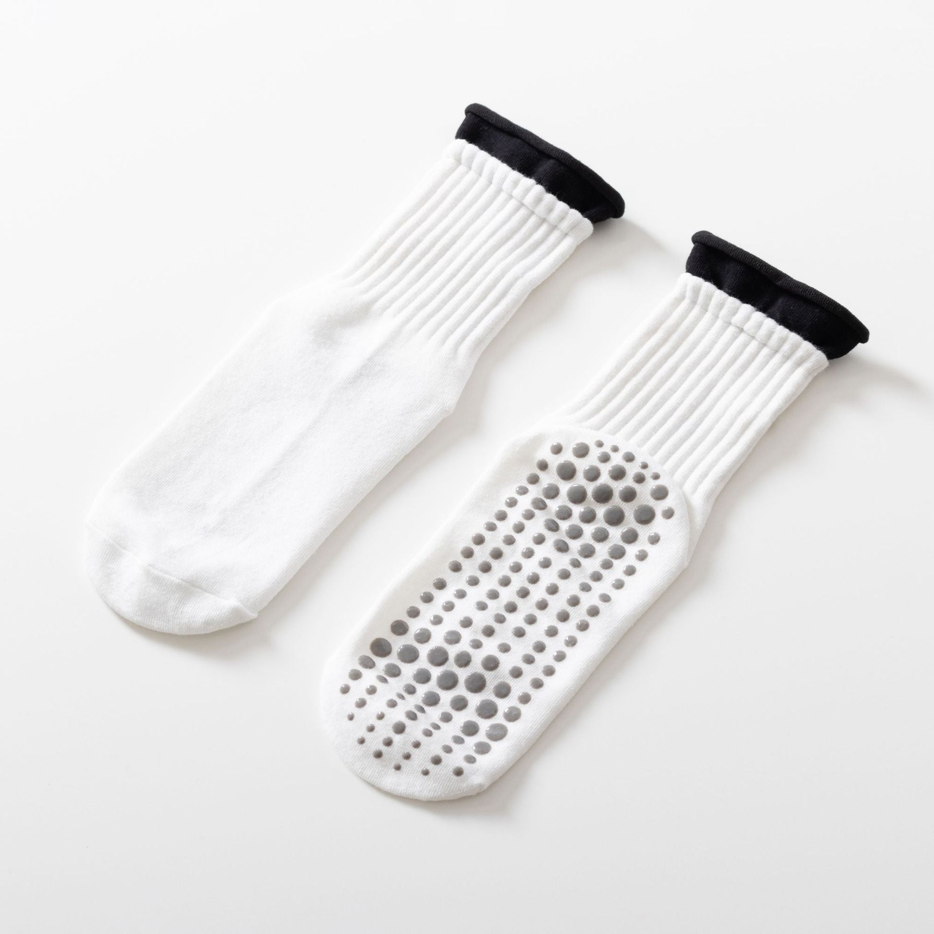 Yogcsde | Women's Contrast-Color Yoga Socks, Vibrant Non-Slip Pilates and Fitness Socks for All Seasons