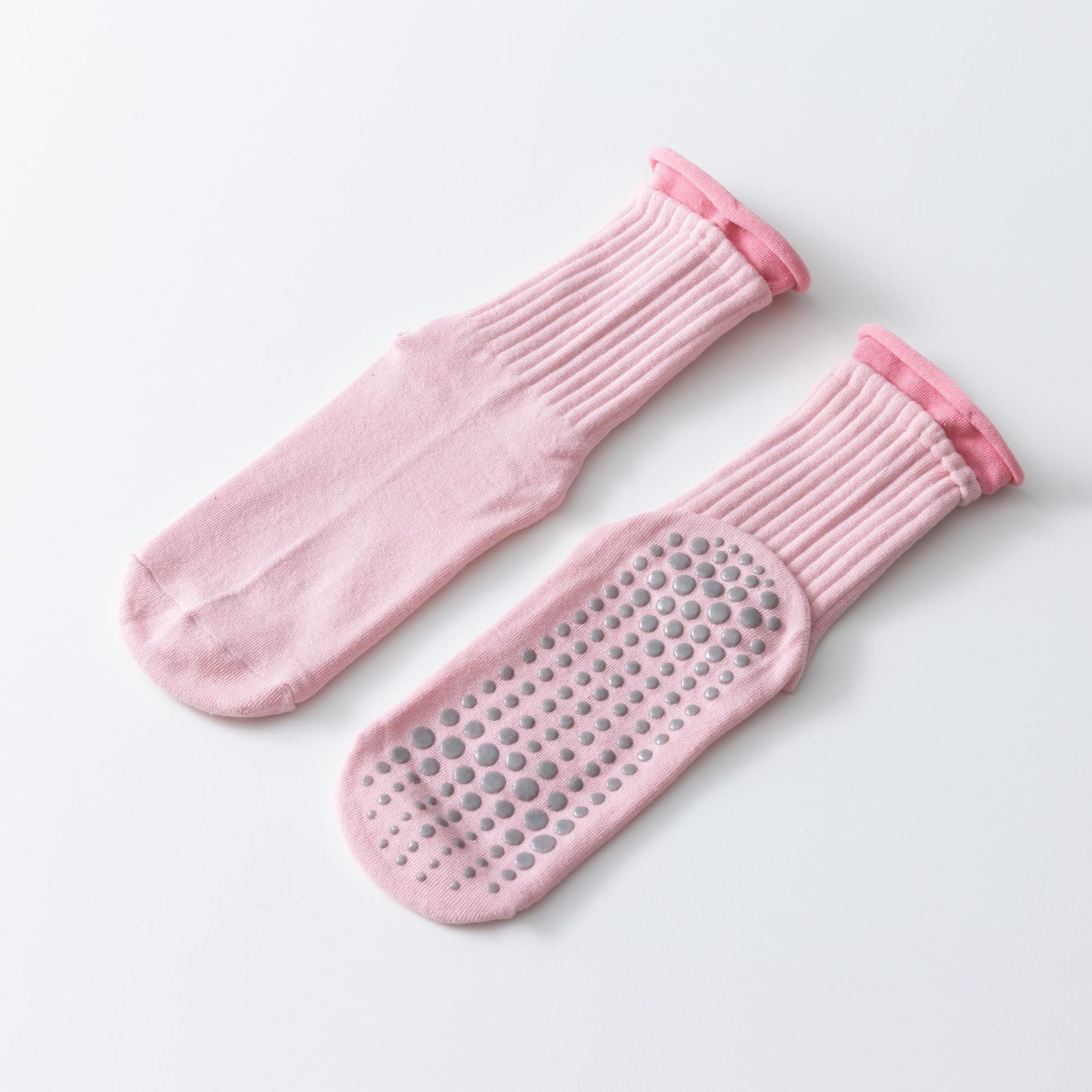 Yogcsde | Women's Contrast-Color Yoga Socks, Vibrant Non-Slip Pilates and Fitness Socks for All Seasons