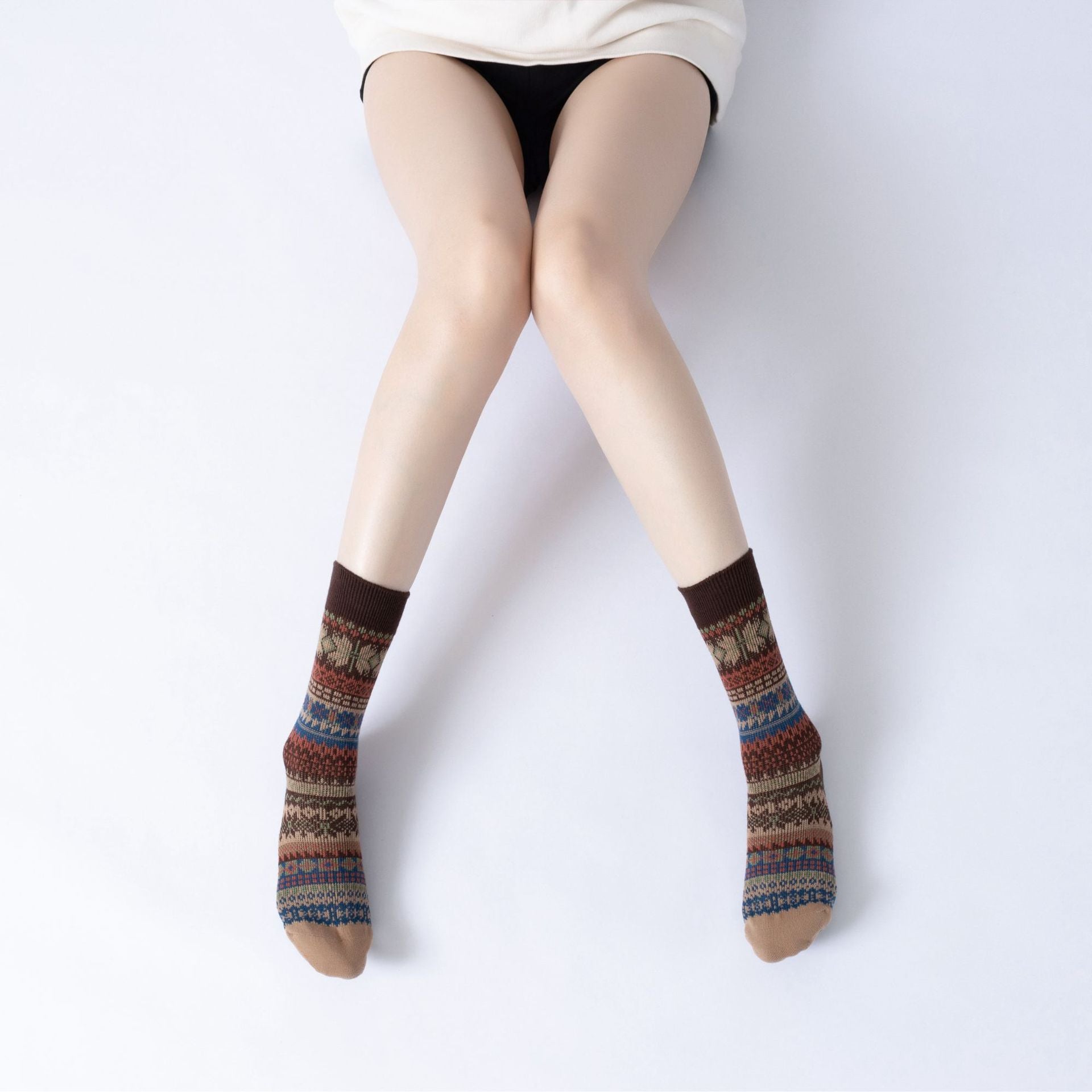 Yogcsde | Women's Retro Forest-Pattern Yoga Calf Socks, Thick Warm Non-Slip Floor Socks for Winter