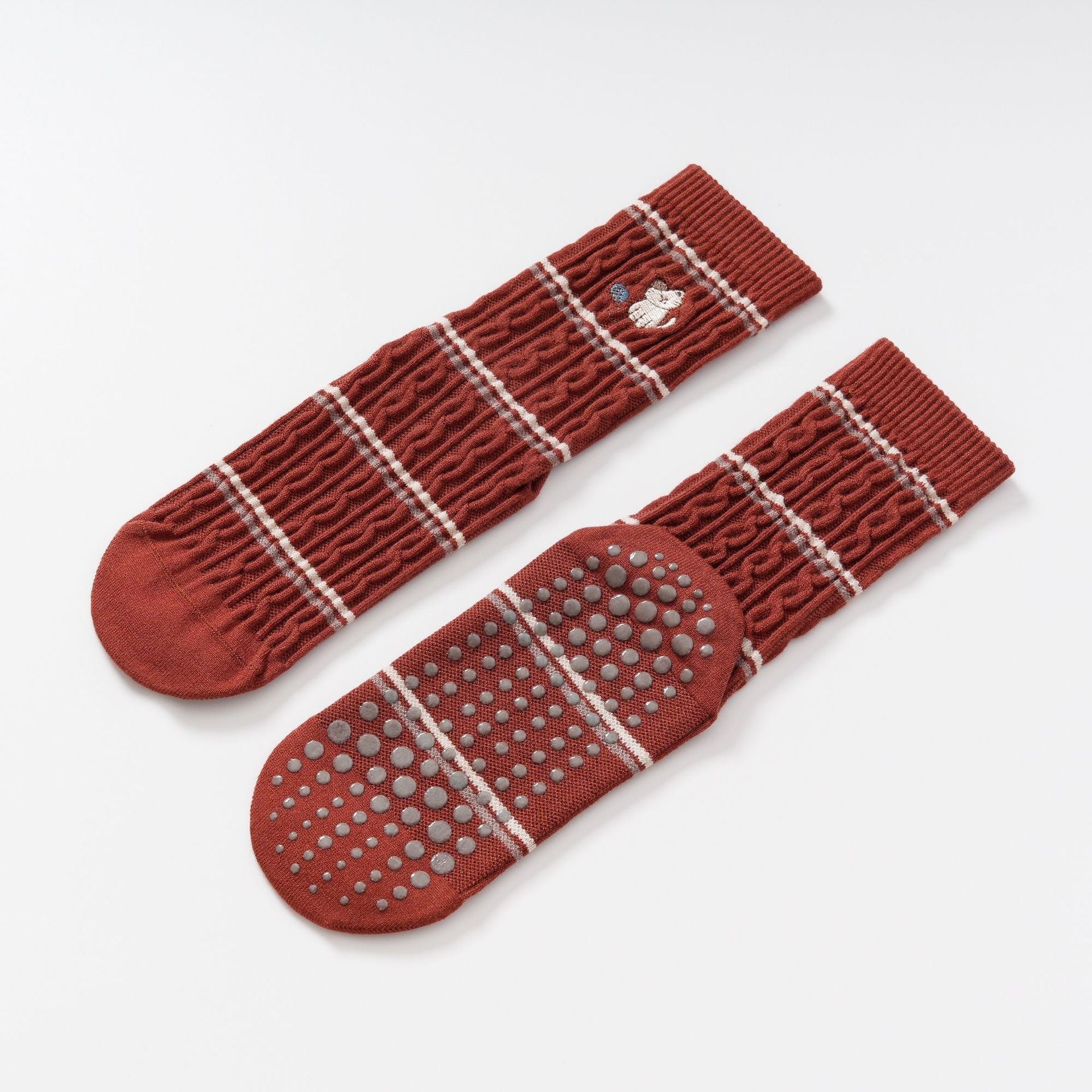 Yogcsde | Women's Autumn & Winter Japanese-Style Yoga Socks, Soft Warm Floor Socks with Maple Red Velvet