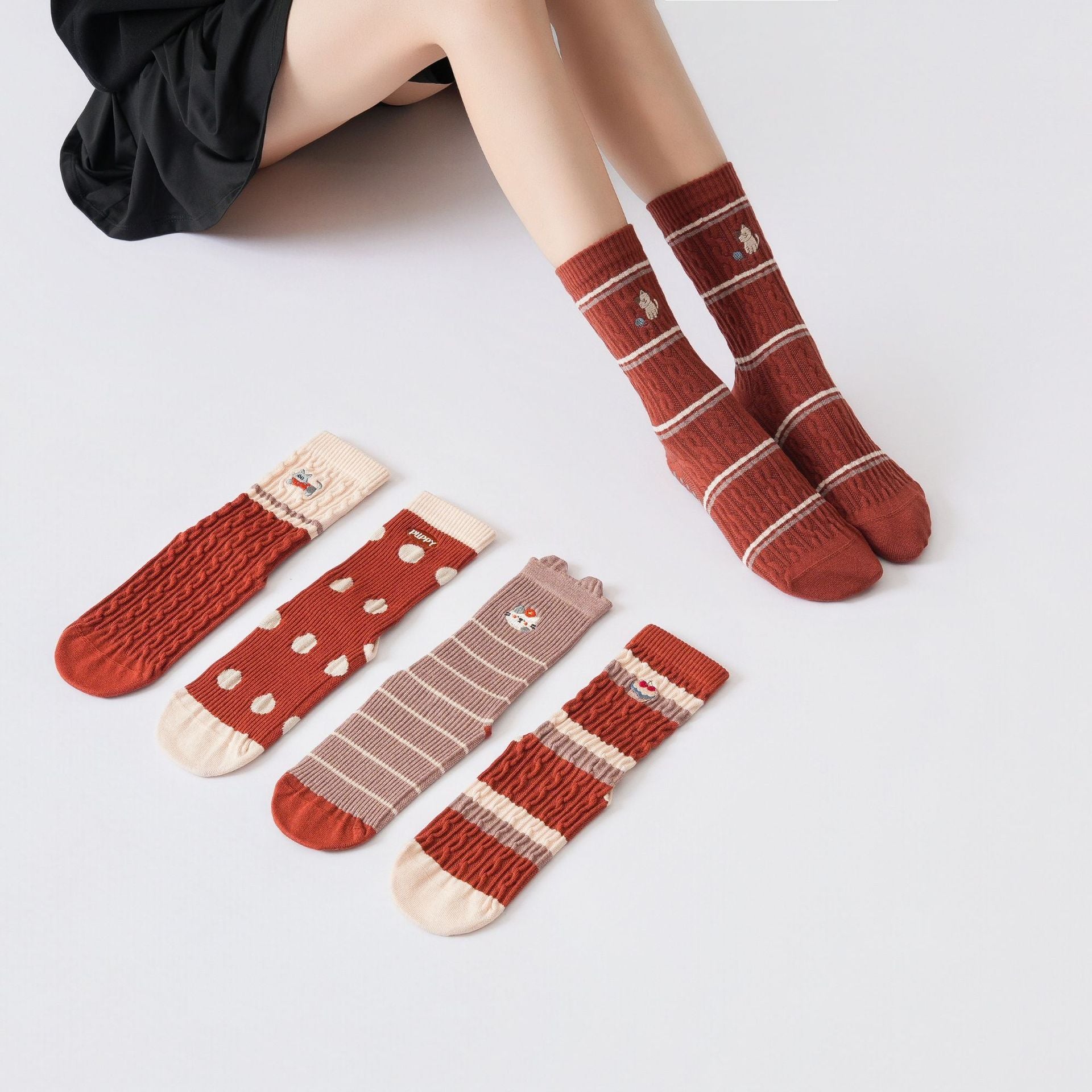 Yogcsde | Women's Autumn & Winter Japanese-Style Yoga Socks, Soft Warm Floor Socks with Maple Red Velvet