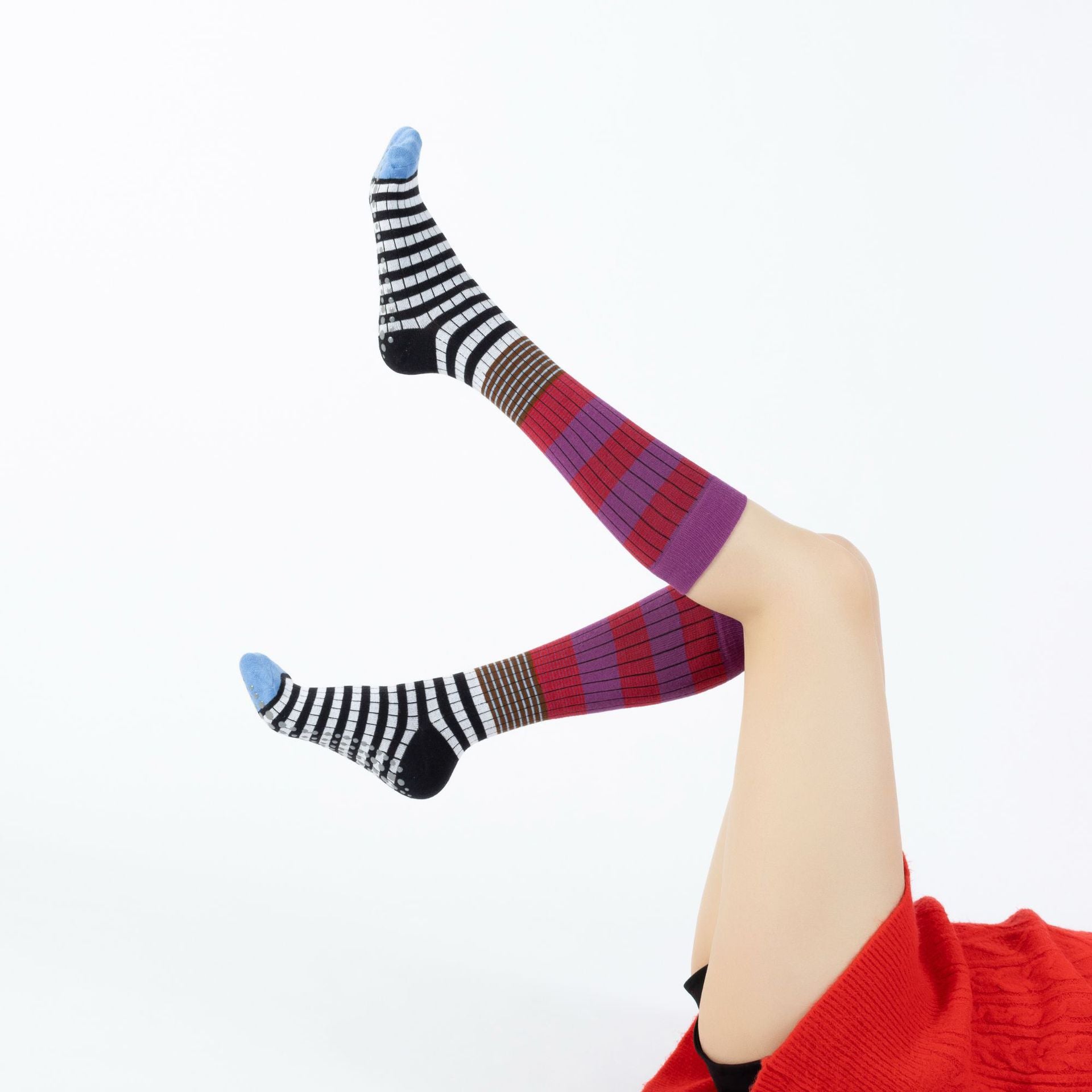 Yogcsde | Women's Spring Mid-Calf Striped Yoga Socks, Breathable Non-Slip Japanese-Style Fitness Socks