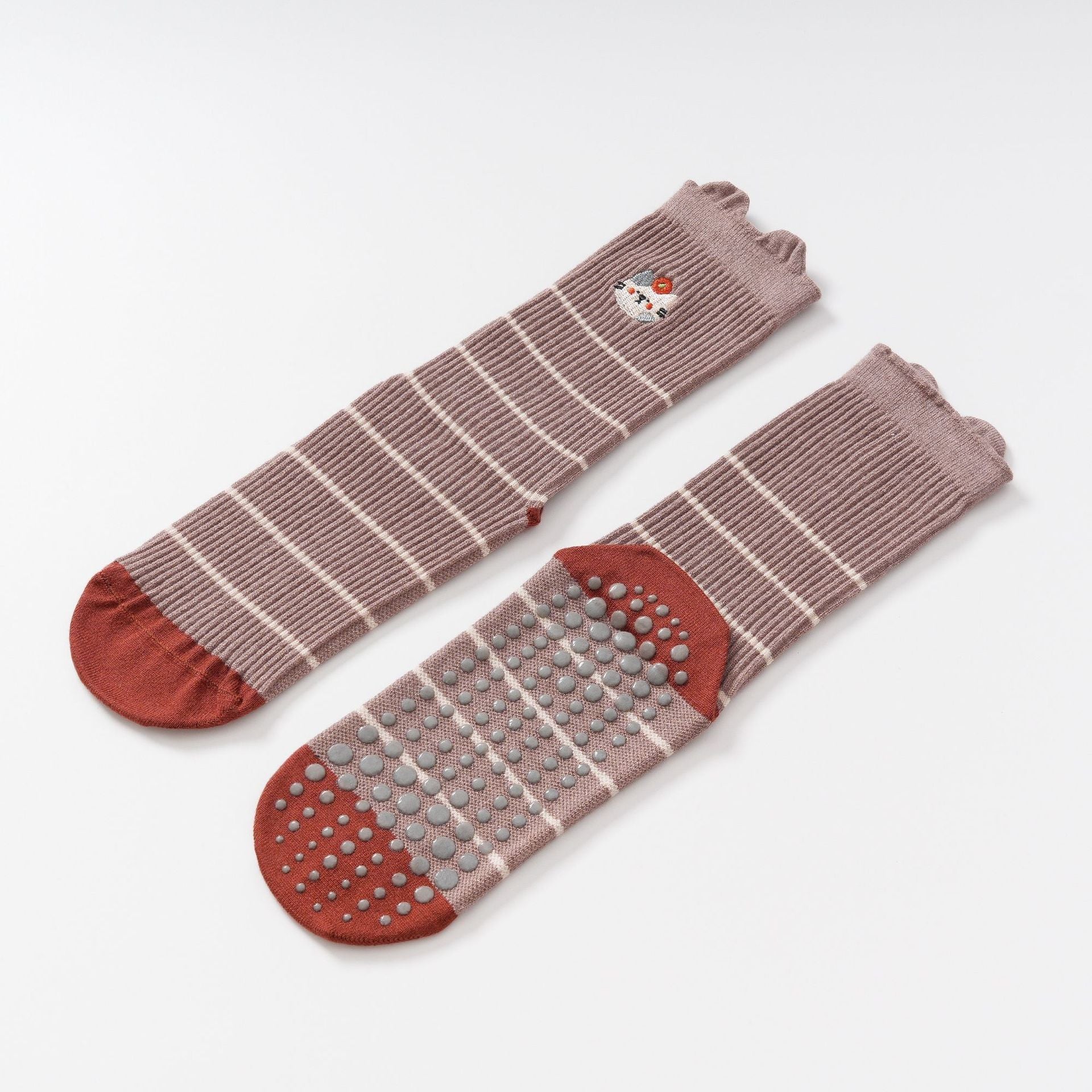 Yogcsde | Women's Autumn & Winter Japanese-Style Yoga Socks, Soft Warm Floor Socks with Maple Red Velvet