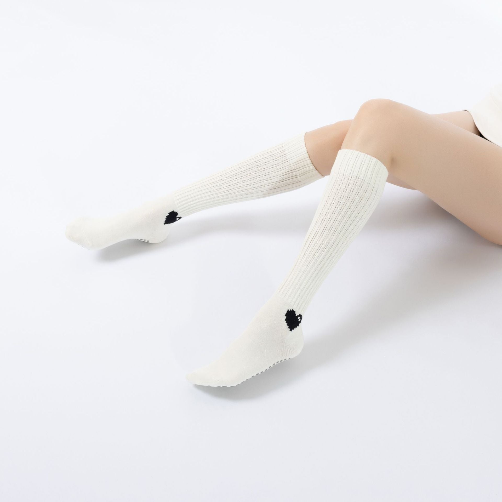 Yogcsde | Women's Mid-Calf Maillard Yoga Socks, Retro Pilates Socks with Non-Slip Slimming Fit