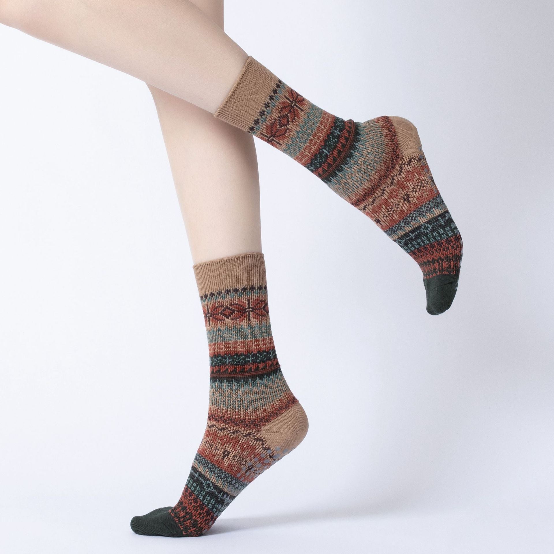 Yogcsde | Women's Retro Forest-Pattern Yoga Calf Socks, Thick Warm Non-Slip Floor Socks for Winter