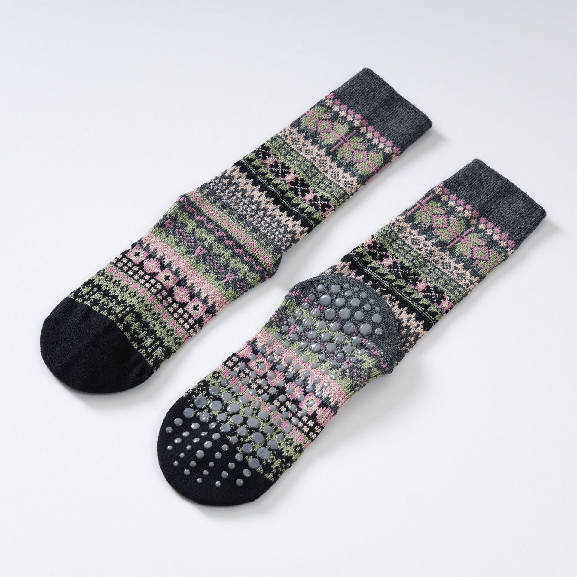 Yogcsde | Women's Retro Forest-Pattern Yoga Calf Socks, Thick Warm Non-Slip Floor Socks for Winter