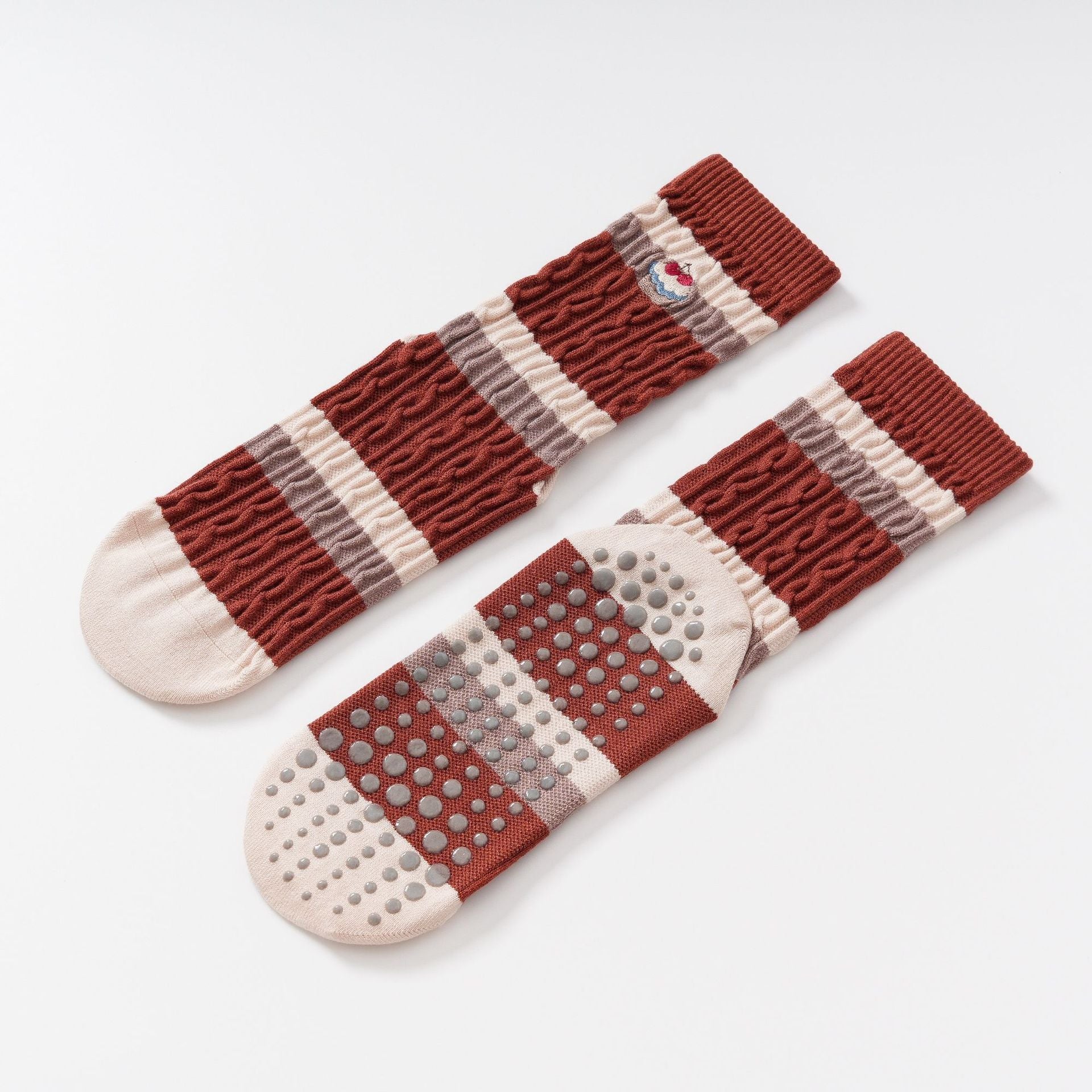 Yogcsde | Women's Autumn & Winter Japanese-Style Yoga Socks, Soft Warm Floor Socks with Maple Red Velvet