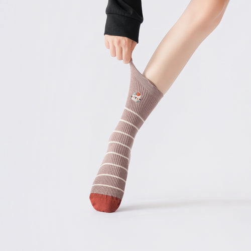Yogcsde | Women's Autumn & Winter Japanese-Style Yoga Socks, Soft Warm Floor Socks with Maple Red Velvet