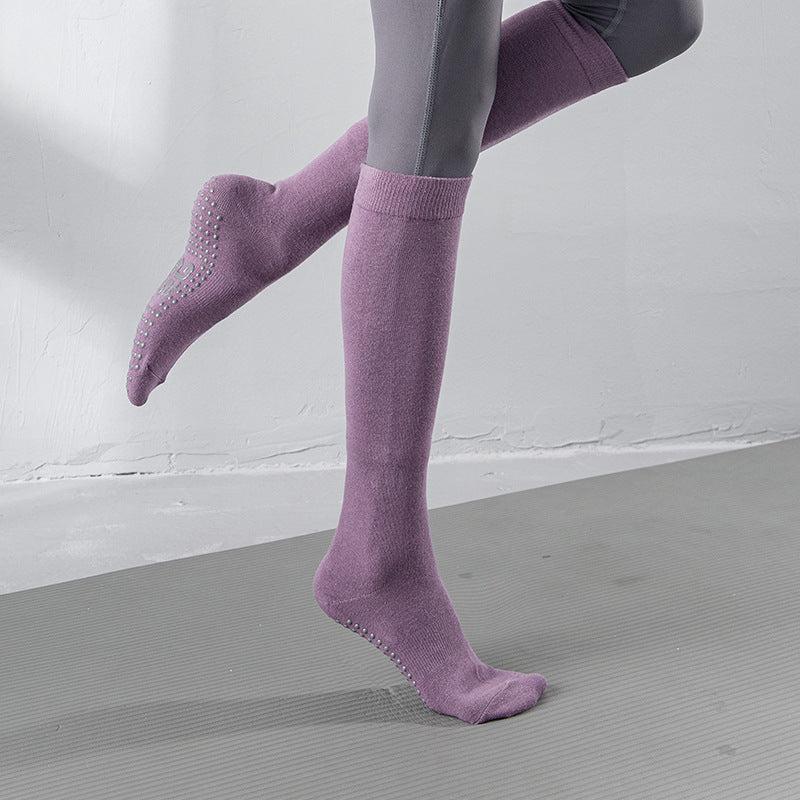 Yogcsde | Women's Long Mid-Calf Five-Toe Yoga Socks, Non-Slip Split-Toe Pilates and Over-The-Knee Fitness Socks