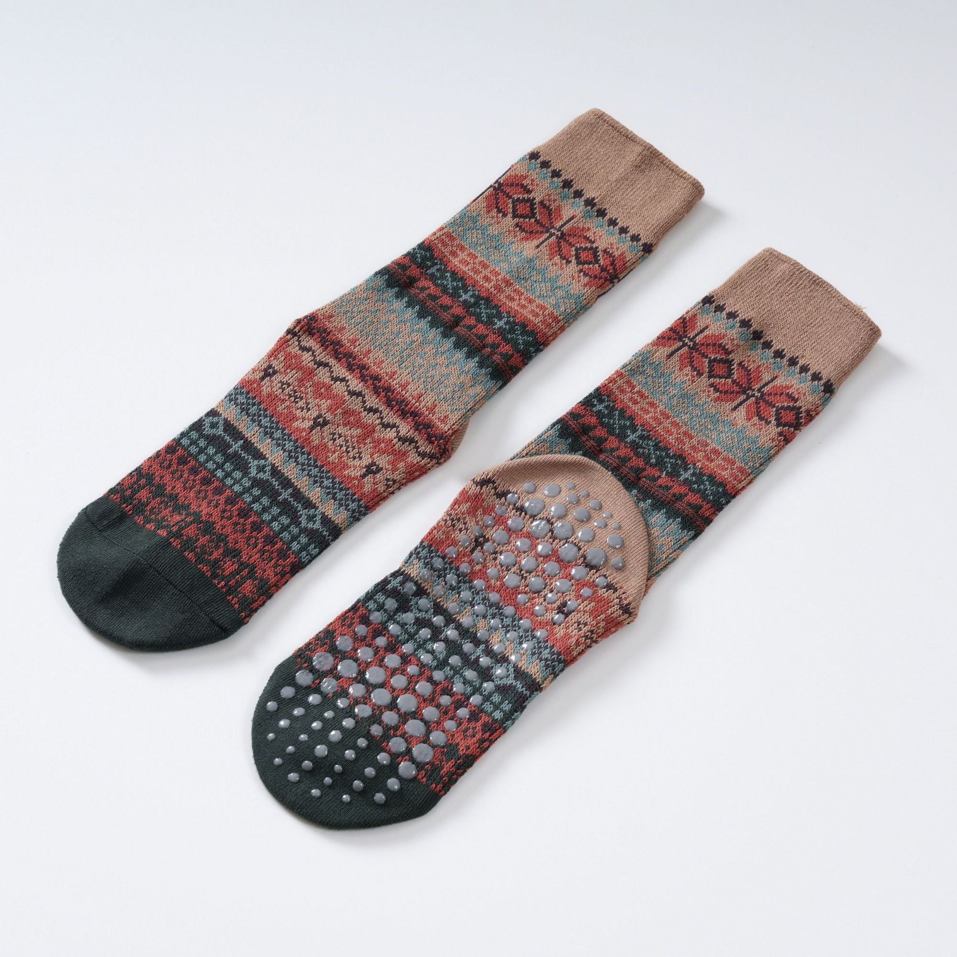 Yogcsde | Women's Retro Forest-Pattern Yoga Calf Socks, Thick Warm Non-Slip Floor Socks for Winter