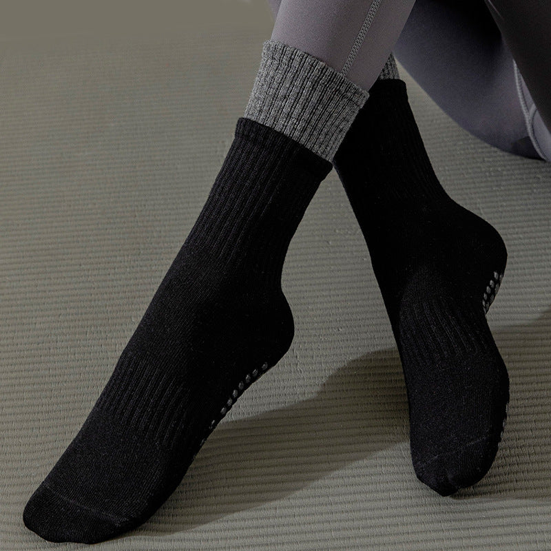 Yogcsde | Women's Mid-Calf Yoga Socks, Thick Cotton Non-Slip Fitness and Floor Socks for Autumn and Winter